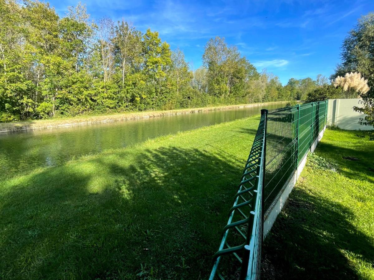 Du Canal Rue De La Tuilerie Vakantiehuis